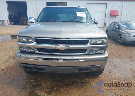 2003 Chevrolet Tahoe Lt z USA, uszkodzony, nr VIN 1GNEC13ZX3R256070